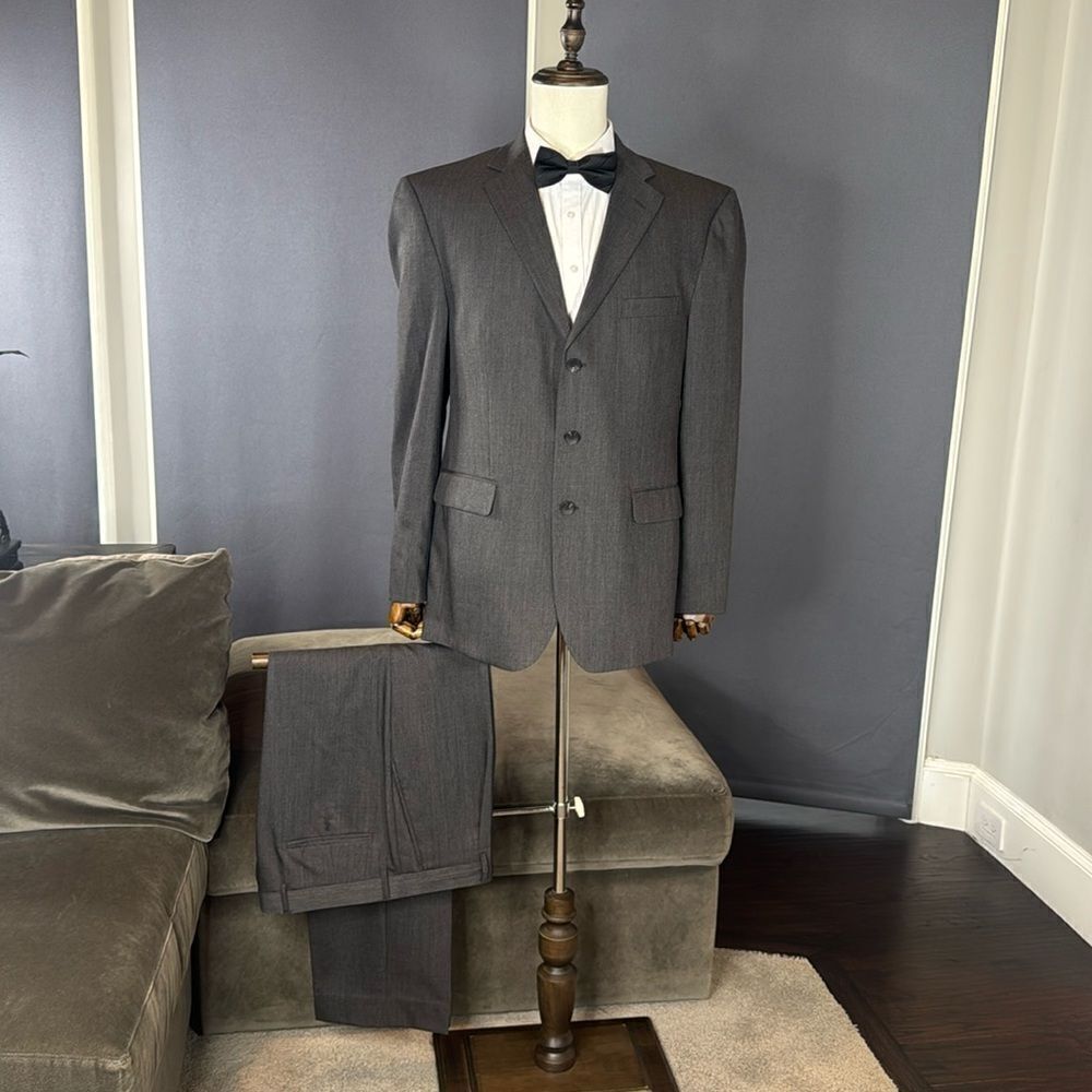 Men’s Perry Ellis Portfolio 2 Piece Gray Formal Suit Size 44 Jacket 36 Pants